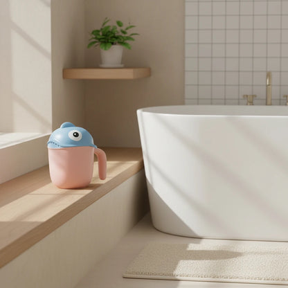 Détail du pommeau de douche bébé Boobo vert avec poignée ergonomique