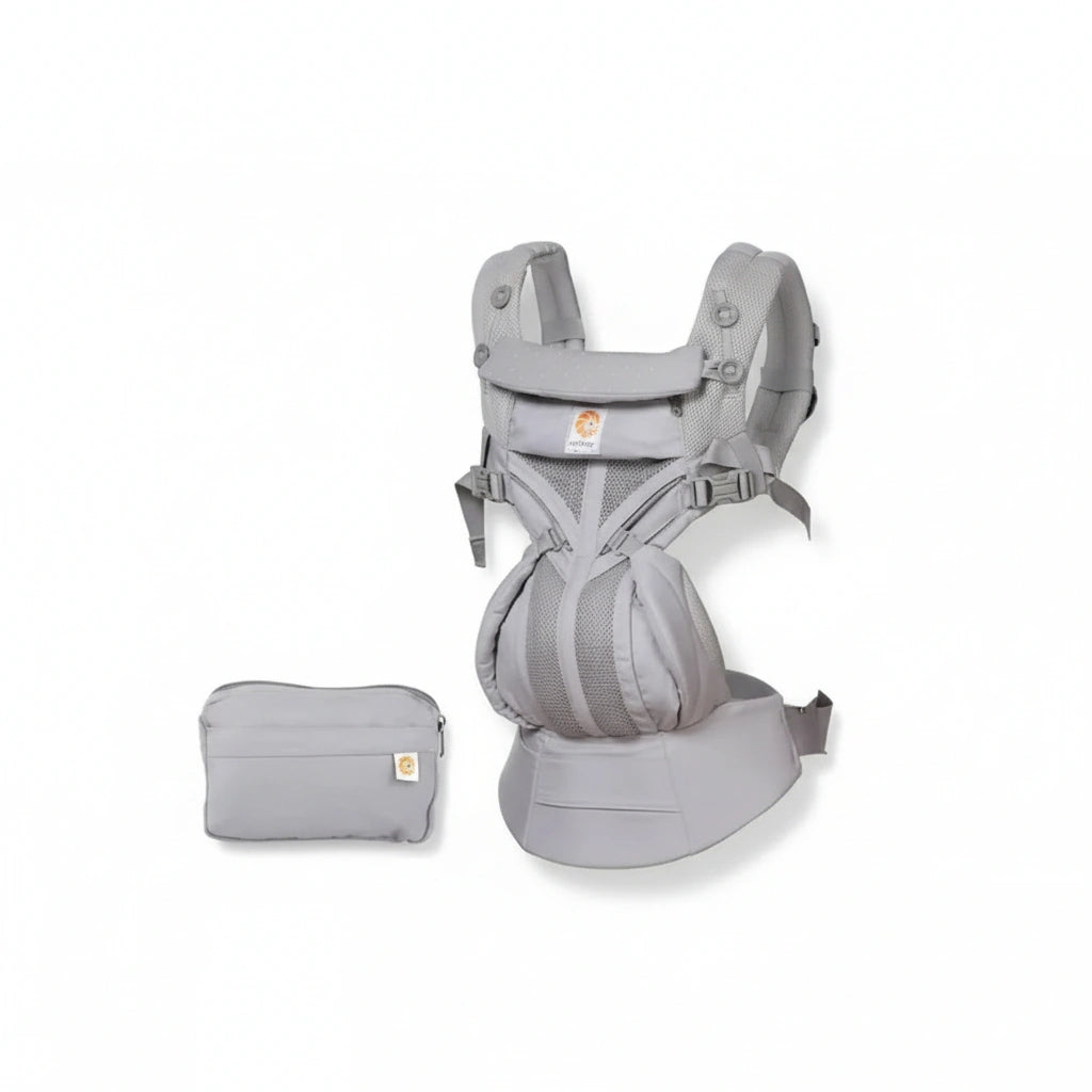 porte bébé gris et sa pochette