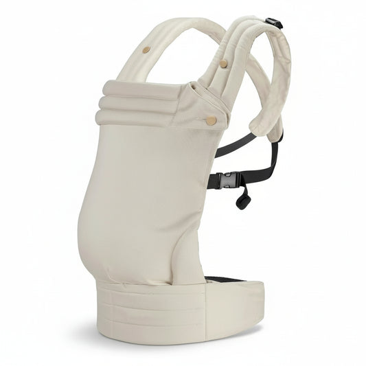 Porte-bébé ergonomique Boobo couleur sable avec ceinture ventrale large et bretelles confortables