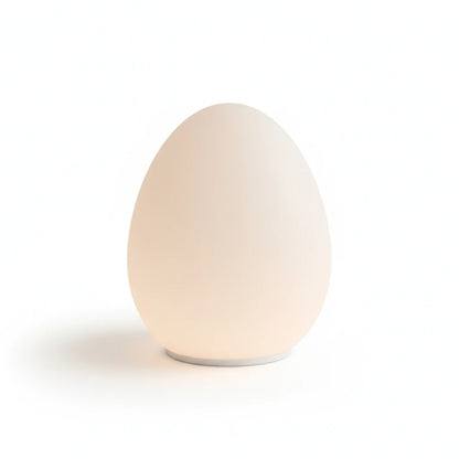 Veilleuse bébé LED tactile Boobo lumière douce sur fond blanc